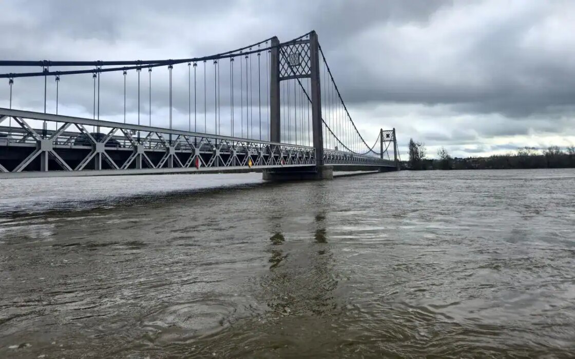Crues en Loire-Atlantique : la Loire dépasse le niveau de 1995