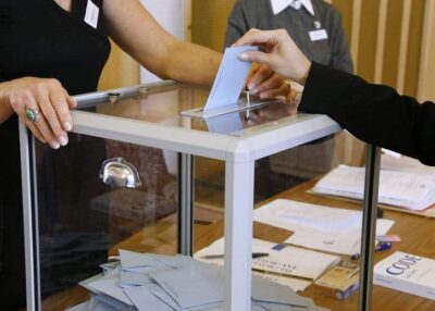 Participation à 12 h : la Loire-Atlantique et Ancenis au-dessus de la moyenne nationale