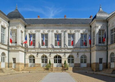 Municipales 2026 à Nantes : Johanna Rolland en tête, mais la droite aux portes du pouvoir