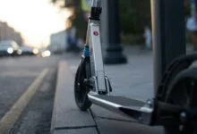 Collision entre une trottinette et une piétonne à Pornichet : deux blessés graves