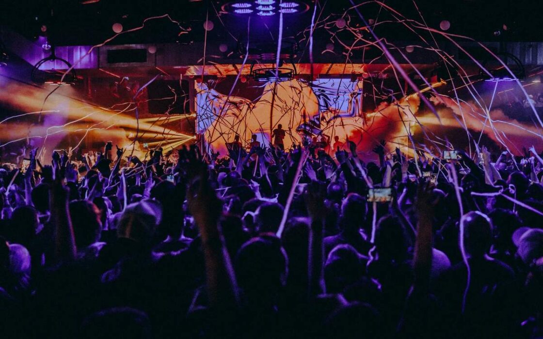 Le Warehouse prépare sa mue