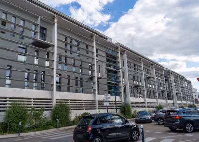Local de rétention administrative de Nantes : le juge des référés ordonne au préfet d'assurer l'effectivité du droit au recours