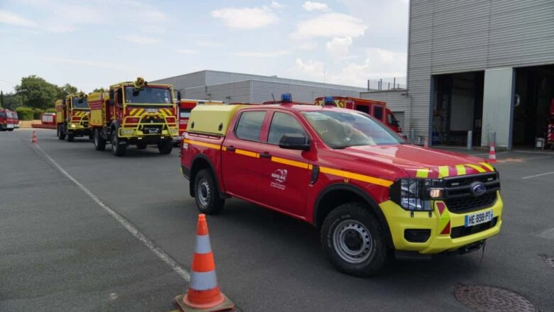 Des véhicules de secours du SDIS44