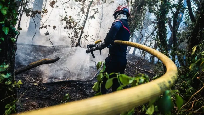 Les Sorinières, un feu d'habitat précaire se propage à un immeuble de 23 logements