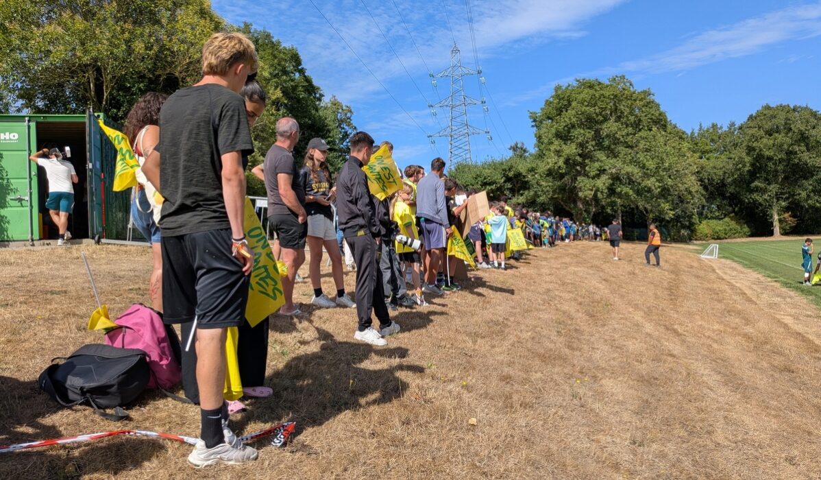 Fans du FCN &agrave; l'entra&icirc;nement