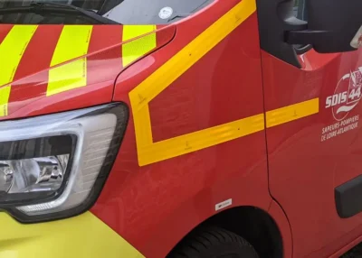 Accident de la route &agrave; Saint-Andr&eacute;-des-Eaux : trois bless&eacute;s dans une collision frontale