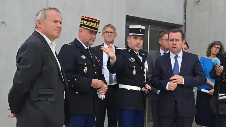 Ancenis-Saint-Géréon : la conseillère municipale d'opposition s'amuse a trafiquer les photos officielles à l'aide de l'IA