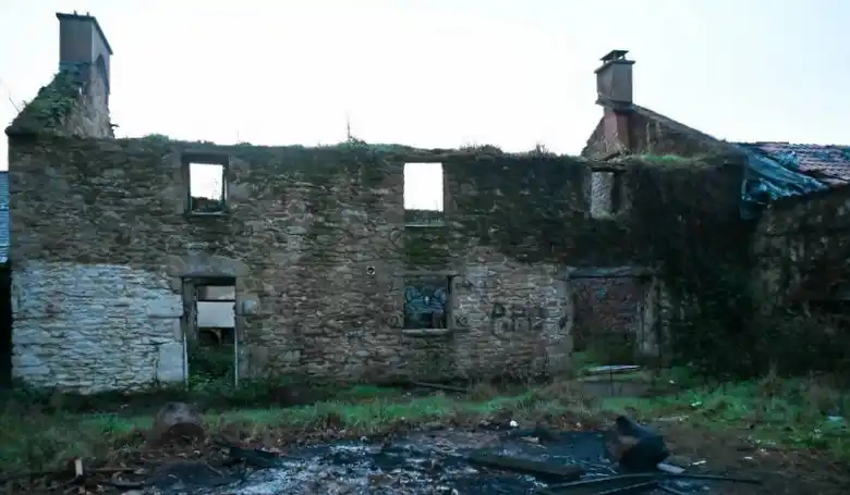 Maison à la Freusière à Notre-Dame-des-Landes, démolie en 2024.