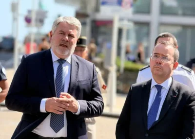 La Baule-Escoublac r&eacute;pond &agrave; l'appel des maires de France